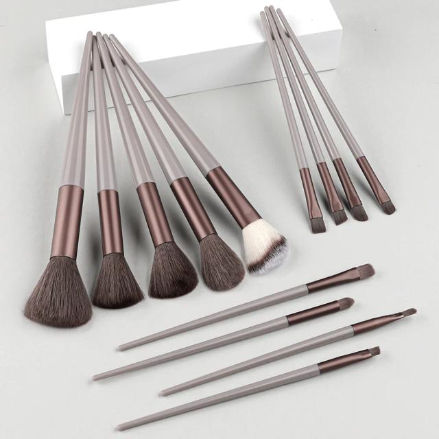 Conjunto Profissional de 13 Pincéis de Maquiagem para Base, Pó, Corretivo, Sombra, Delineador e Blush