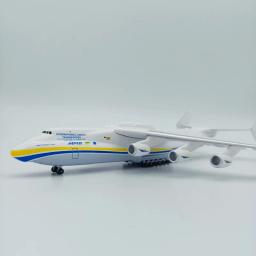 Avião de plástico de 1/400 escala, colecionável de adultos, mini brinquedos para meninos, modelo de amostra estática, disponível em-225 polegadas - Image 2