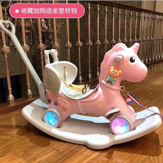 Cavalo de Balanço Multifuncional para Crianças com Música e Design Plástico Divertido