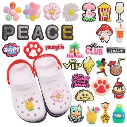 Encantos da sapata do PVC para crianças, 1 parte, com letra, pipoca, concha, flores, taco, havaí, chinelos, decoração, diycute, presente do feriado - Image 1