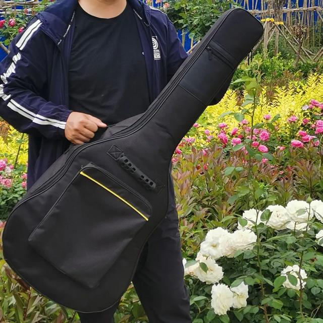 Gig Bag Acolchoado para Guitarra Elétrica com Dupla Alça Ajustável - Para Guitarras de 36", 38" e 41"