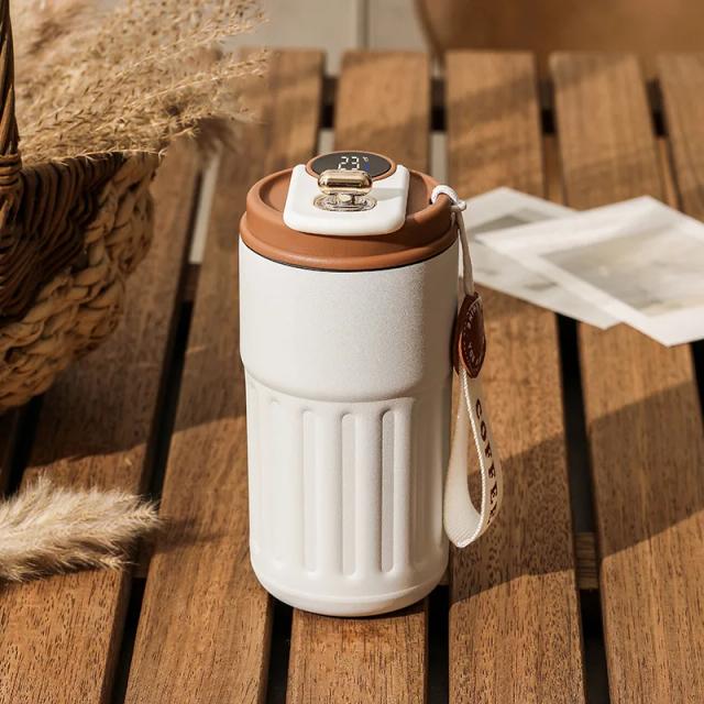 Garrafa Térmica Inteligente com LED Digital e Isolamento a Vácuo em Aço Inoxidável - 450ml para Café e Bebidas Quentes