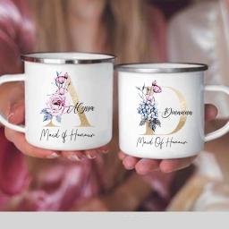 Copos de dama de honra florais personalizados, linda festa nupcial caneca, inicial personalizada com nome, canecas de café, presentes de honra - Image 1