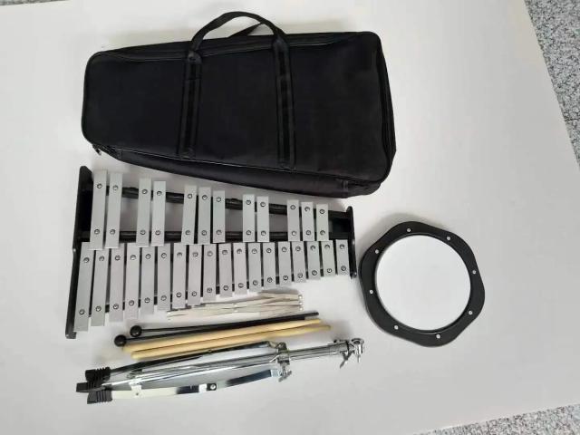Glockenspiel e Xilofone: Kit de Percussão Profissional com Praticidade para Adultos e Pad de Bateria de 8 Polegadas com 32 Notas