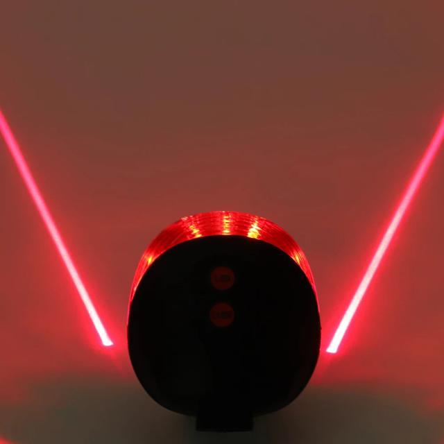 Luzes de Segurança Traseiras LED à Prova d'Água para Bicicletas com Aviso a Laser