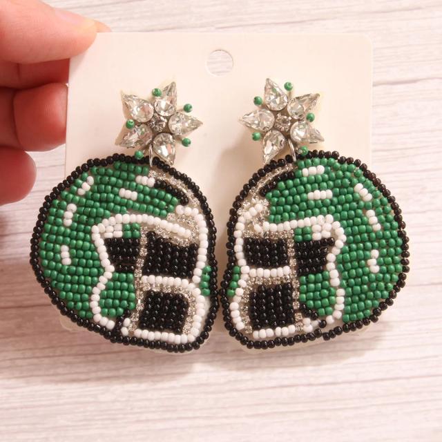 Brincos de Futebol Artesanais com Design Exclusivo de Sementes e Contas para Mulheres Amantes do Esporte