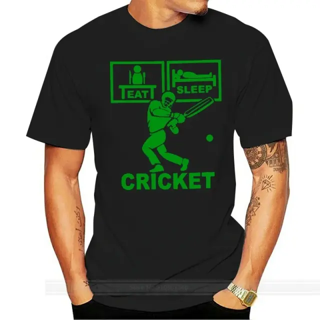 Camiseta Masculina de Críquete "Coma Sono" em Algodão com Luvas, Sapato de Bola, Capacete e Tacos - Personalização Disponível para o Verão