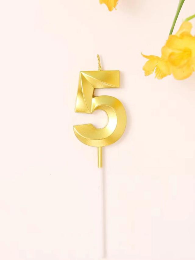 Vela numérica colorida banhada a ouro para decoração de bolo de aniversário - 1 unidade