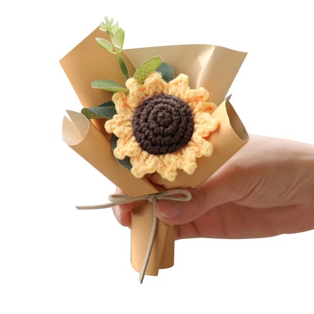 Mini Crochê de Flores para Bouquets: Presente Ideal para Casamentos, Graduação e Datas Comemorativas como Dia das Mães e Dia dos Professores