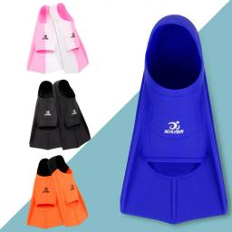 Nadadeiras flutuantes de lâmina curta para adulto, nadadeiras de treinamento, nadadeiras macias e flexíveis, equipamento de natação e mergulho, 1 par - Image 1