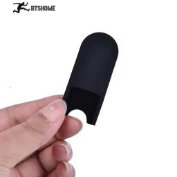 Saxofone de borracha preto polegar resto saver almofada protetor de dedo confortável para alto tenor soprano saxofones alta qualidade - Image 1