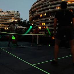 Pickleball luminoso para competição ao ar livre, bola verde durável, luz da noite, brilhante no escuro, 74mm, 40 buracos - Image 1