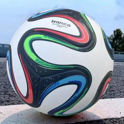 2014 Brasil Brazuca Mais recente Tamanho Padrão de Futebol 5 Bolas Material PU Liga Esportiva Bola de Treinamento de Futebol Futbol Voetba - Image 2