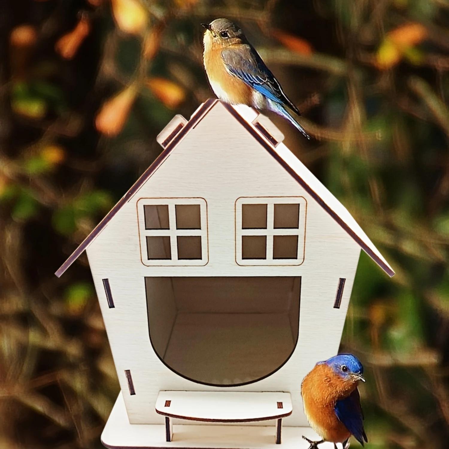 Alimentador de madeira pendurado com poleiro e Food Rack Decoração de jardim ao ar livre Birdhouse - Image 1