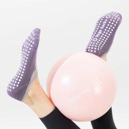 1/ 3 par profissional feminino yoga meia silicone antiderrapante ballet pilates meias femininas sem costas respirável bandagem yoga esporte meias - Image 6