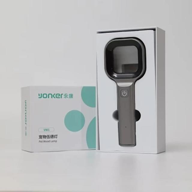 Luminária Portátil de Madeira para Detecção de Pele em Gatos e Cachorros com Irradiação UV de 365 Nanômetros para Uso Veterinário