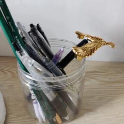 Metal Balancing Bird Science Desk Toy, Gravidade com Pirâmide, Escritório divertido novidade presentes para adultos e crianças, brinquedo de descompressão - Image 4