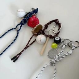 Chaveiro personalizado com decoração de beisebol badminton, pingente de bolsa estilo esportivo moda casual legal - Image 2