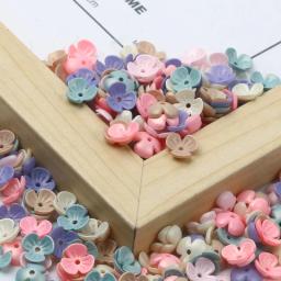 200 pçs/lote 10mm misturado acrílico três pétalas contas de flores espaçador contas para fazer jóias brinco hairpin decoração accessorie - Image 1