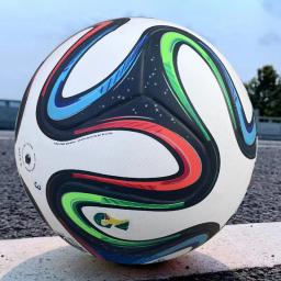 2014 Brasil Brazuca Mais recente Tamanho Padrão de Futebol 5 Bolas Material PU Liga Esportiva Bola de Treinamento de Futebol Futbol Voetba - Image 3