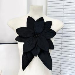 Broches de flores grandes plissados em tecido vintage, broches de lapela elegantes para decoração feminina, acessórios de roupas - Image 1