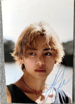 Presente autografado, presente autografado, moldura fotográfica, v, j, k - Image 1