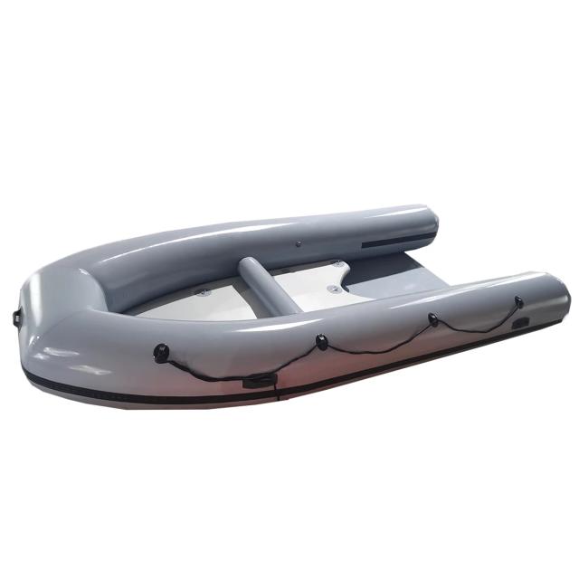 Novos Barcos de Esqui a Jato 2022: Conheça os Melhores Modelos de Jet Ski, RIB e Barcos Infláveis a Motor