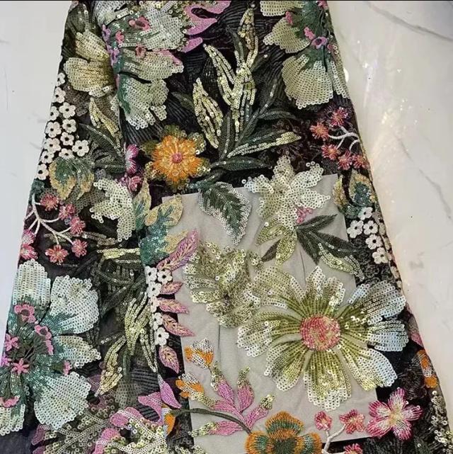 Vestido Chinês em Tecido Brilhante com Lantejoulas e Bordado 3D Vintage de Alta Qualidade