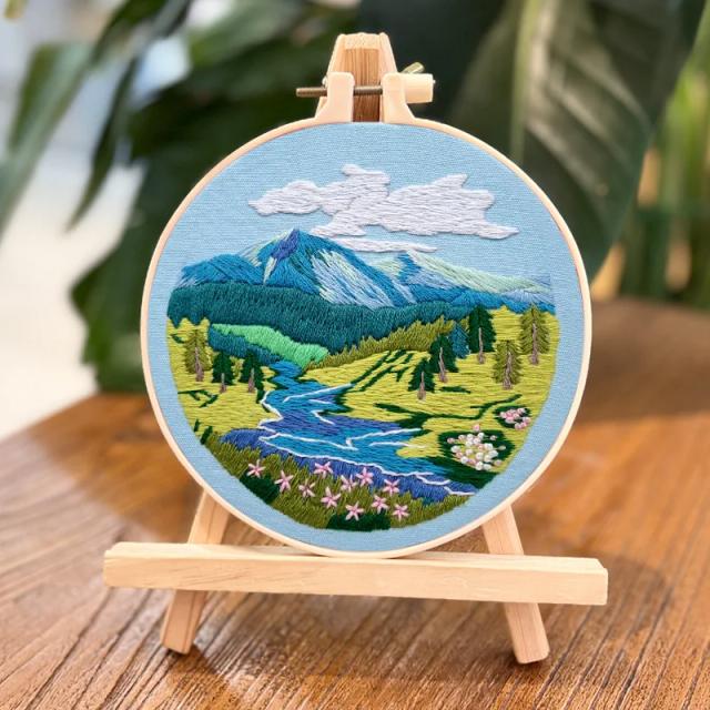 Kit de Bordado para Iniciantes Adultos com Tema de Paisagem Montanhosa em Pano e Agulhas Inclusas