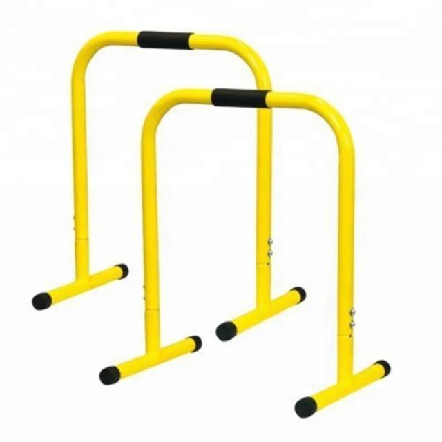 Equipamento Home Gym: Rack para Calisthenics com Dips, Push Ups e Pull Ups para Treino Muscular Completo