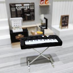 Dollhouse Miniature Teclado Eletrônico, Piano Modelo de Instrumento Musical, Ornamento, Home Decor Toy, Doll House Acessórios, 1:12 - Image 4