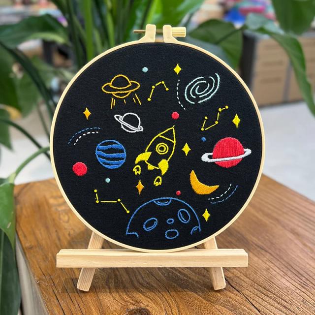 Kit de Artesanato em Ponto Cruz com Tema Espacial para Iniciantes - Instruções Inclusas