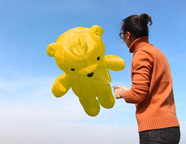 Trilobite 3.5m: Pipa Rotativa de Acrobacias em Formato de Triângulo para Kitesurf e Esportes Aquáticos em Weifang