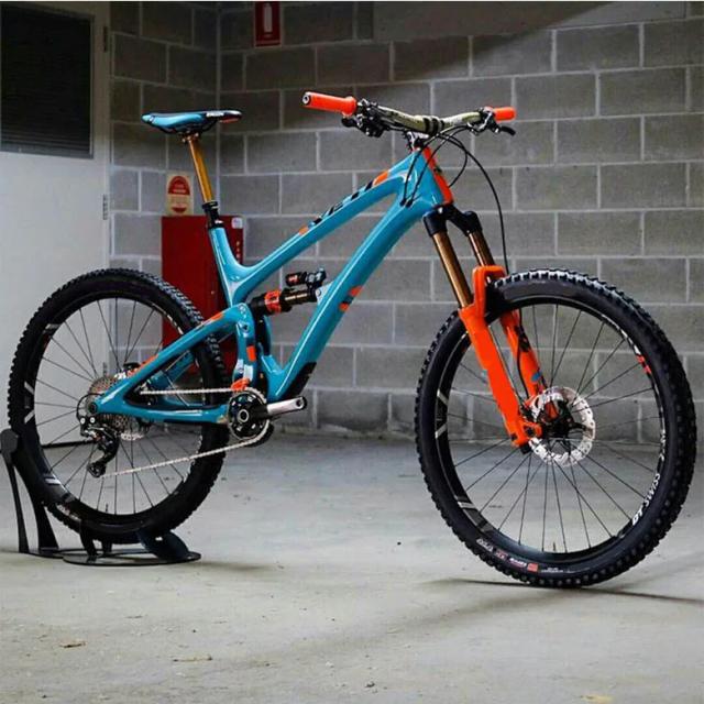 Bicicleta de montanha downhill de alta qualidade/motos de montanha especiais/bicicleta de montanha 26 polegadas