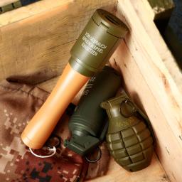 M67 tático granada militar modelo brinquedo granada de fumaça para caça Airsoft Paintball, jogo de guerra CS, 2 pcs - Image 2