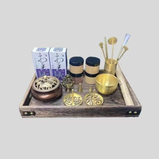 Conjunto de Incenso Vintage em Bronze com Molde para Cera Derretida e Queimador, Ideal como Presente Decorativo para Casa ou Hotel