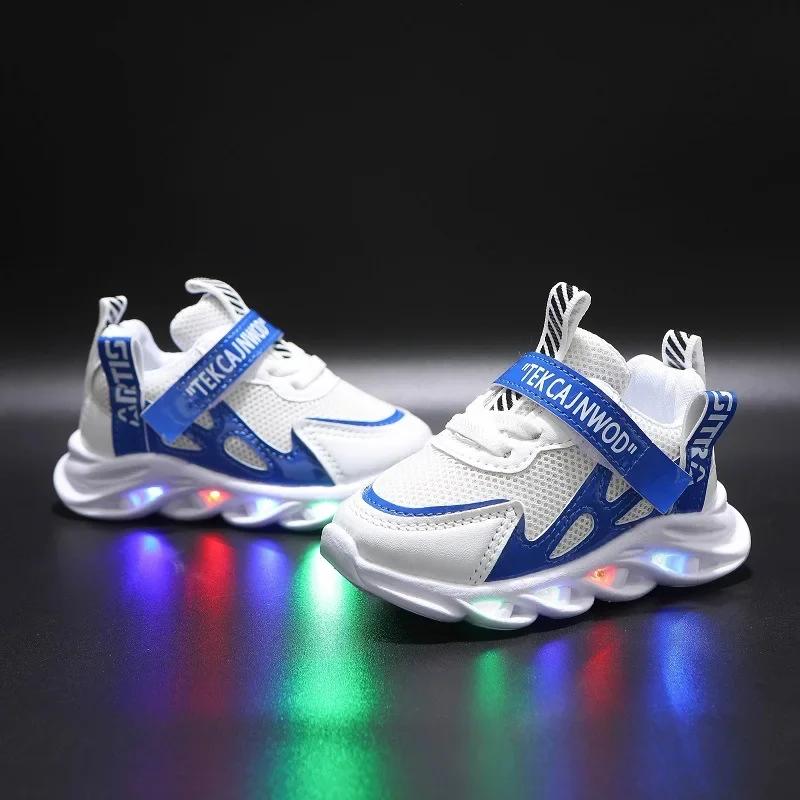 Sapatilhas luminosas para crianças, sapatos brilhantes LED, tênis de corrida, malha respirável, iluminação para meninos, bebê, crianças, novo - Image 1