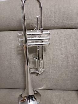 Feito no japão qualidade 8335gs bb trompete b latão liso banhado a prata profissional trompete instrumentos musicais com estojo de couro - Image 4
