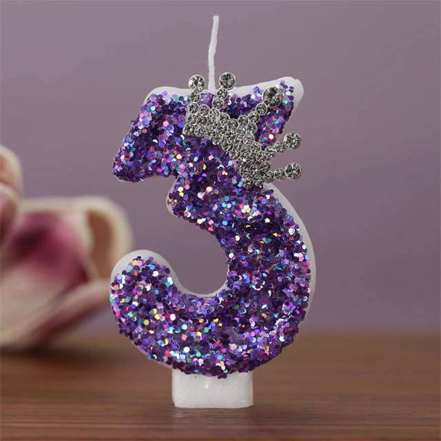 Velas de Aniversário de Glitter em Formato de Coroa para Crianças - Decoração de Bolo Roxa com Números de 0 a 9 para Festas de Menino