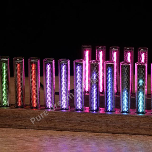 Luz LED Virtual Punk com Música e Efeitos de Áudio para Criar Atmosfera em Quarto