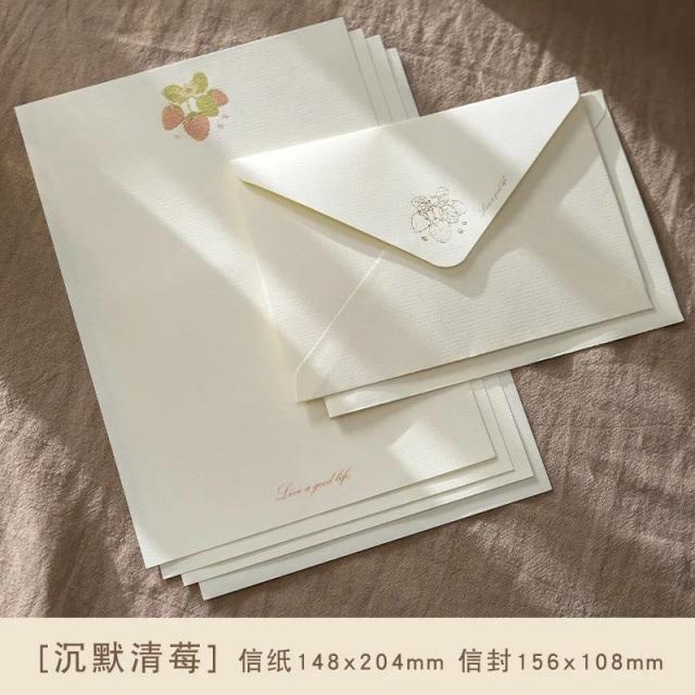 Conjunto Vintage de Papel para Convites de Festa com 4 Folhas e 2 Envelopes