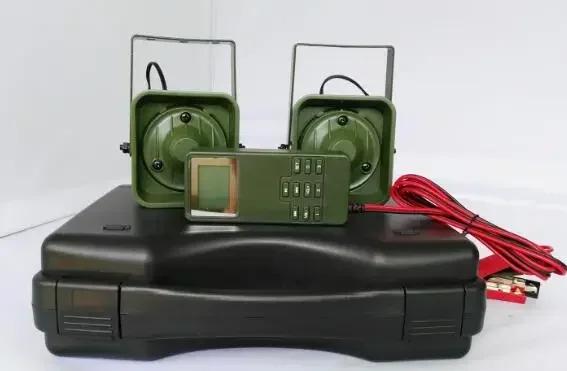 Caça Oradores com Caixa de Caça e Dispositivo de Sons de Pássaros 2x50Watt