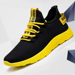 Homens tênis 2024 novo respirável rendas até sapatos de malha moda casual sem deslizamento sapatos vulcanizados tenis masculino - Image 1