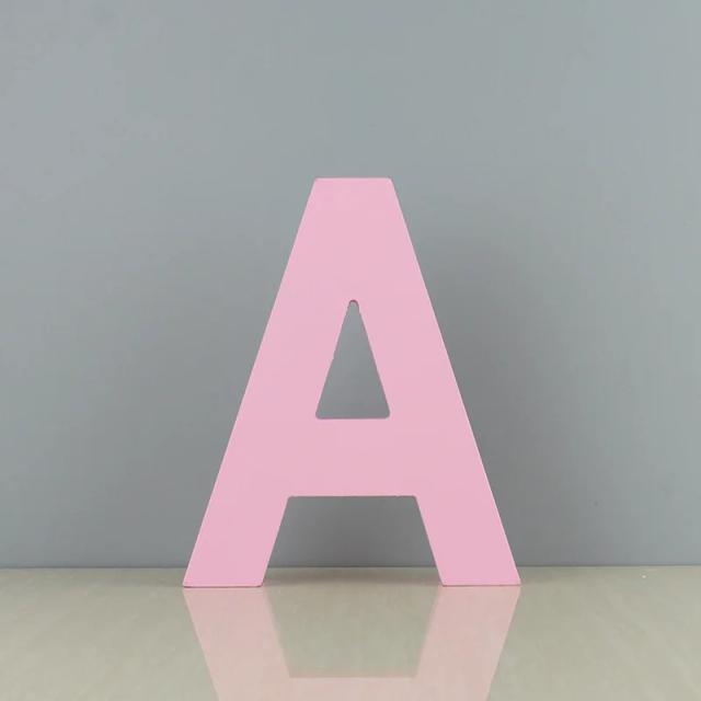 Letras de Madeira de 15cm para Decoração Personalizada em Festas e Eventos - Artesanato Criativo para Casa e Casamento
