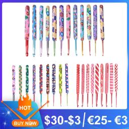 Conjunto de agulhas de crochê macio com alça macia, ganchos de crochê, 2-6mm, ferramenta de costura, 9pcs - Image 1