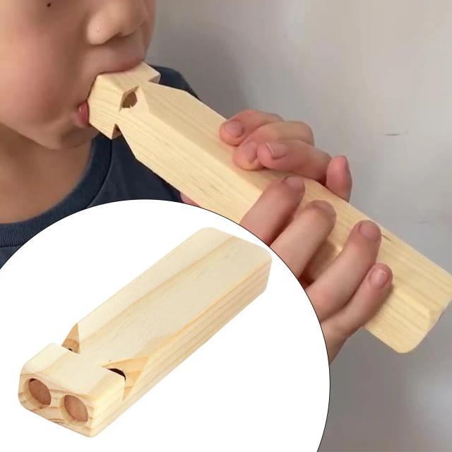 Trem de madeira com apito: brinquedo educativo e musical para crianças