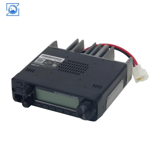 Icom IC-V3500 Transceptor FM VHF Móvel 65W 144MHz com 207 Canais