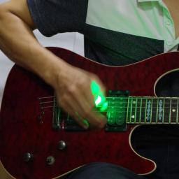 Palhetas de guitarra folclóricas brilhantes elétricas, acessórios para instrumentos musicais luminosos, LED, presente para amantes de música, clássico - Image 3