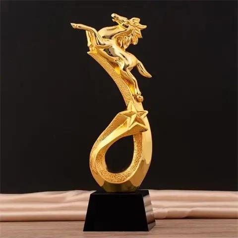 Troféu de Resina Personalizado com Base de Cristal para Eventos Esportivos e Premiações Escolares - Prêmio Estrela de Ouro com Inscrição Personalizada