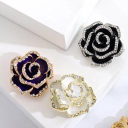 Dmari feminino broche esmalte pino vermelho & preto florescendo rosa lapela pinos flor emblema requintado acessórios jóias de luxo para roupas - Image 6
